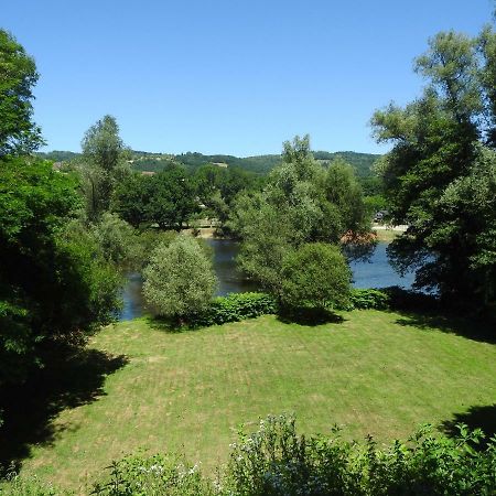 Le Canard Qui Rit Ξενοδοχείο Beaulieu-sur-Dordogne Εξωτερικό φωτογραφία